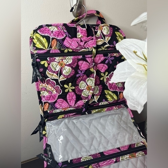 Vera Bradley Pirouette Pink Hanging Travel Organizer and long wallet‍‍‍‍‍﻿﻿﻿﻿﻿﻿﻿ - Picture 13 of 16
